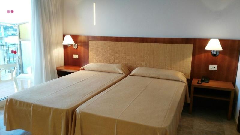 Hotel Encant El Arenal  Exterior photo